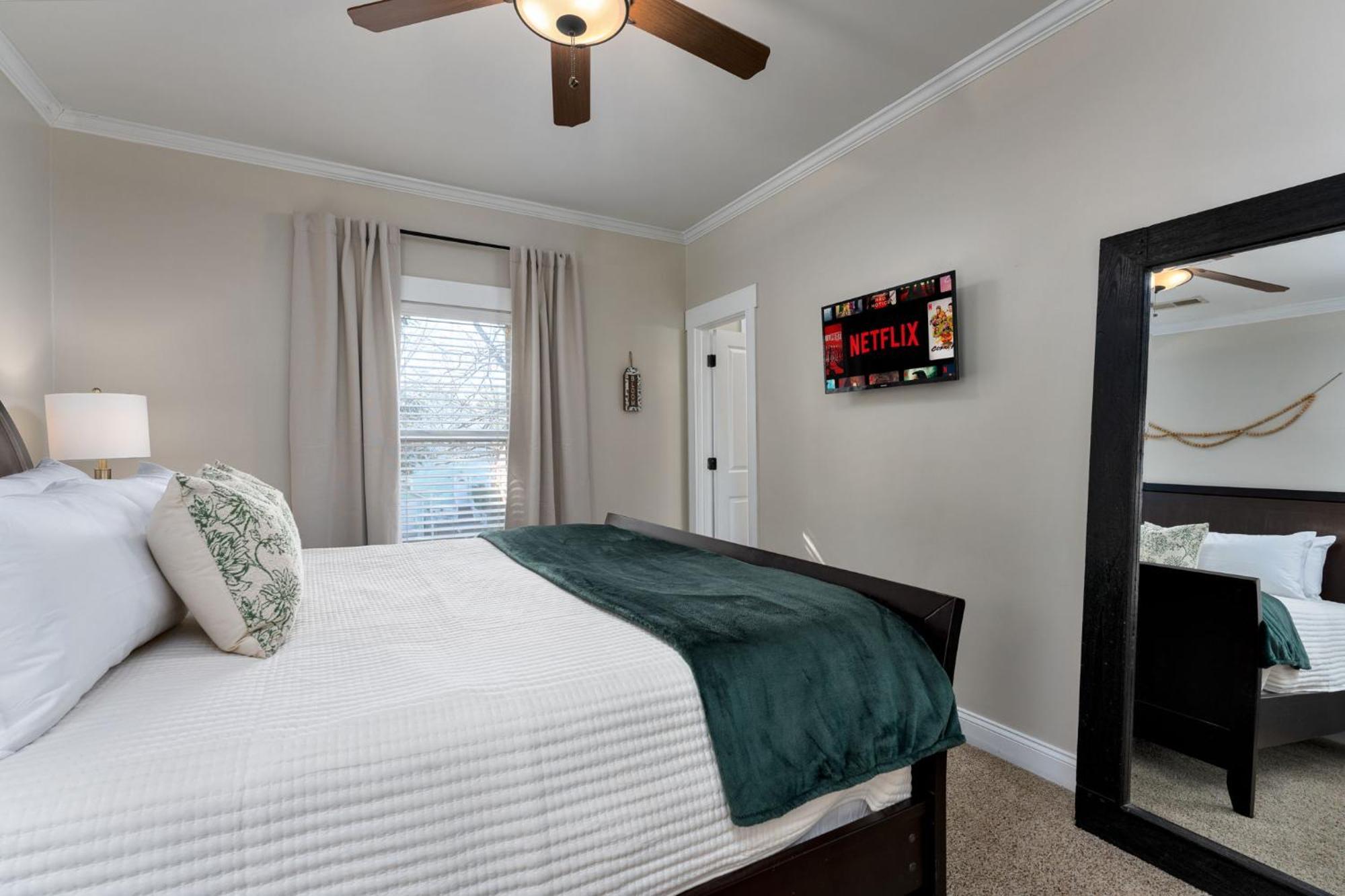 Downtown Wilmington Home ~ Pet Friendly Eksteriør bilde